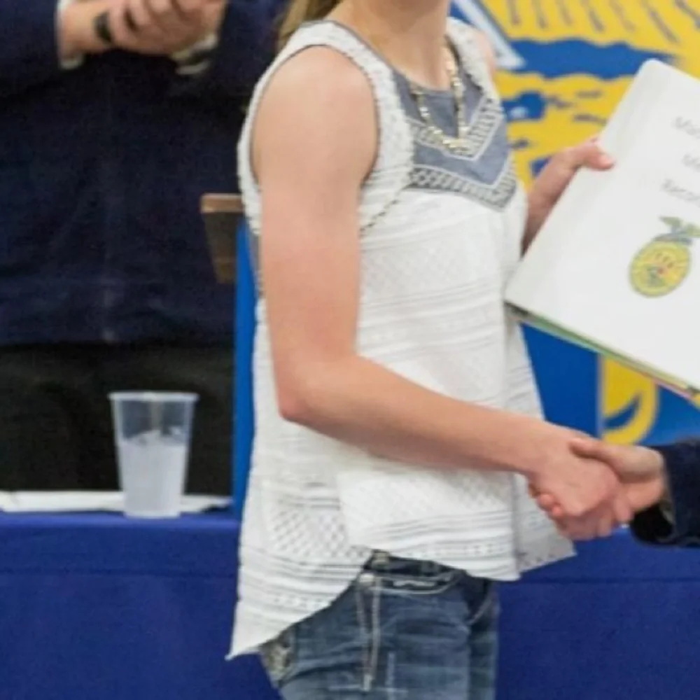 Tank - Picture 2 of 2